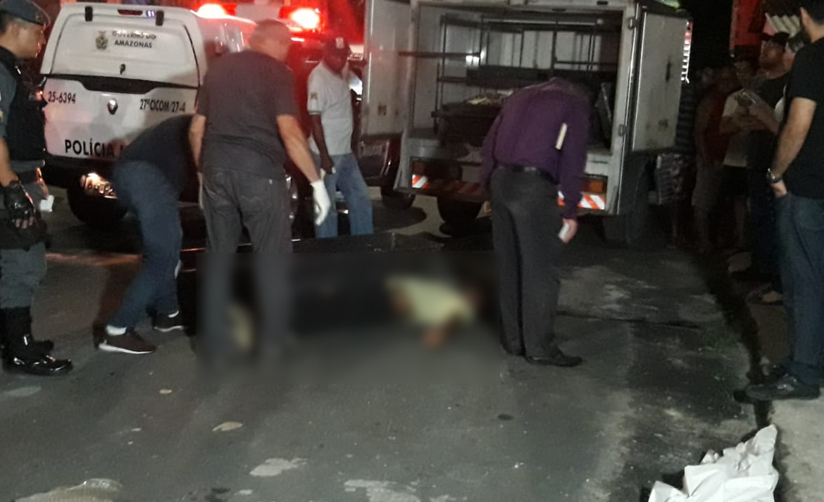 Homem é arrastado de casa e executado com tiro na cabeça em Manaus