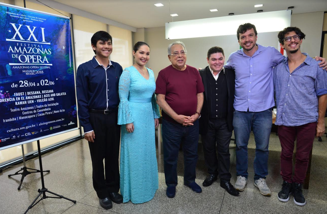 Amazonino Mendes recebe “Ópera Delivery” na sede do Governo em Manaus