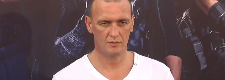 Ator de série Sons of Anarchy é encontrado morto aos 47 anos