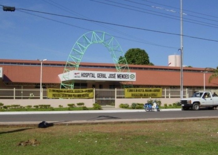 Acidente entre carro e motocicletas deixa três feridos no Amazonas