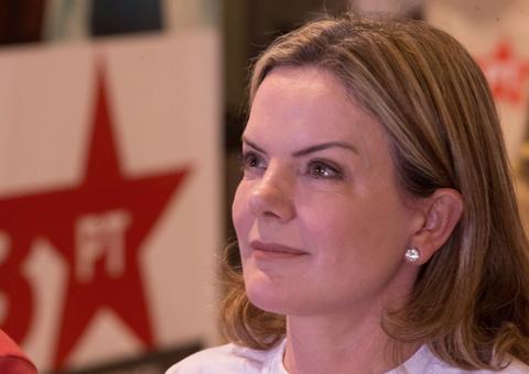 Ministro do STF libera para julgamento ação criminal contra Gleisi Hoffmann