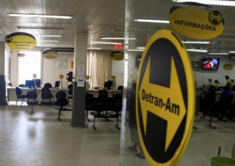 Detran abre curso de atualização para motoristas de transporte escolar em Manaus