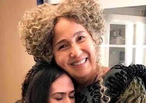 Após passar mal, Claudia Jimenez deixa elenco de Deus Salve o Rei