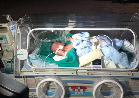 Avó de bebê enterrada viva é presa suspeita de planejar morte da criança