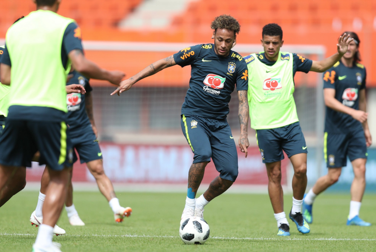 Brasil encara a Áustria neste domingo no último teste antes da Copa