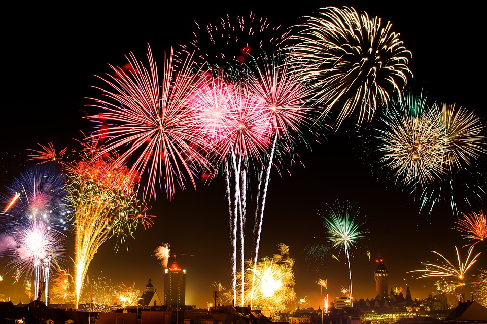 Com Copa do Mundo e Festas Juninas, Susam alerta para os riscos de fogos de artifício