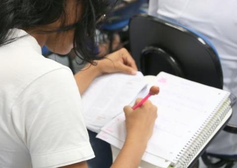 Inscrições para vagas gratuitas do EJA encerram nesta segunda-feira