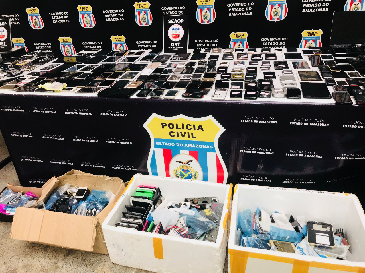 Polícia devolve 200 celulares recuperados durante operação em Manaus