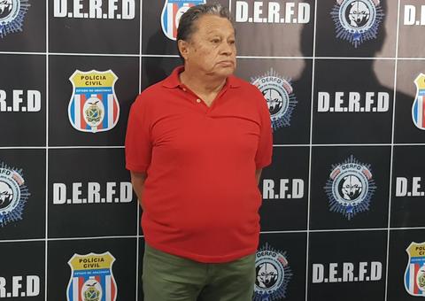 Camelô é preso suspeito de se passar por policial para vender falsas vagas de emprego em Manaus
