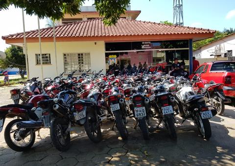 Duas pessoas são presas e 47 veículos roubados são apreendidos no Amazonas