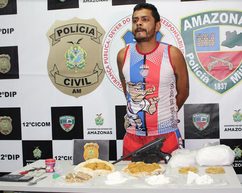 ‘Gerente do tráfico’ é preso em flagrante dentro de laboratório de drogas em Manaus