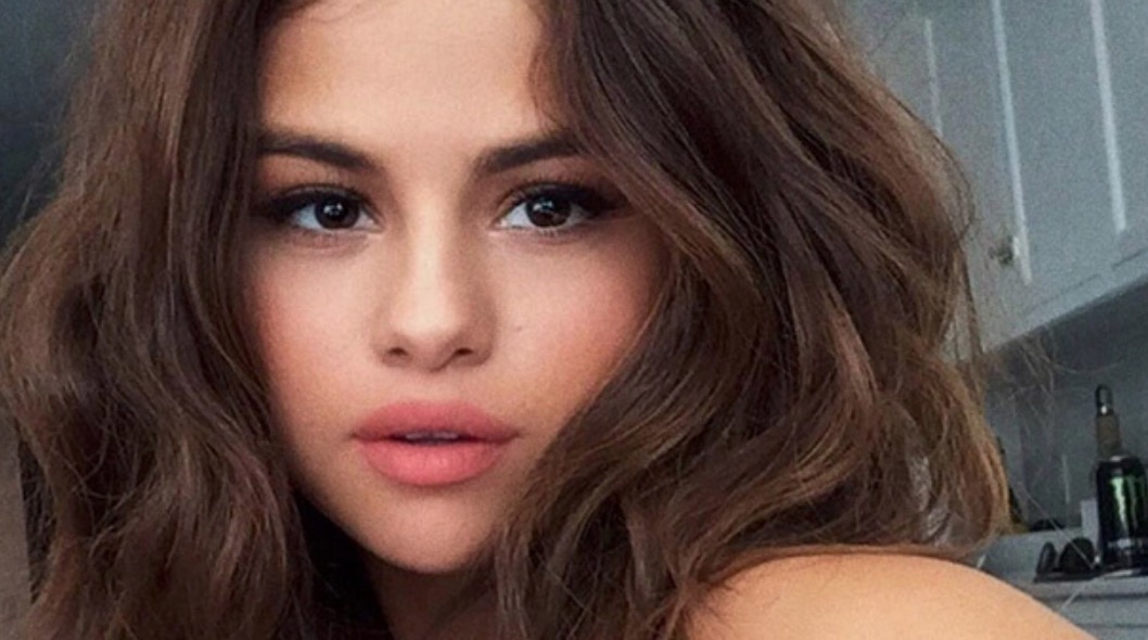  Estilista da Dolce & Gabbana faz comentário sobre Selena Gomez e causa revolta em fãs