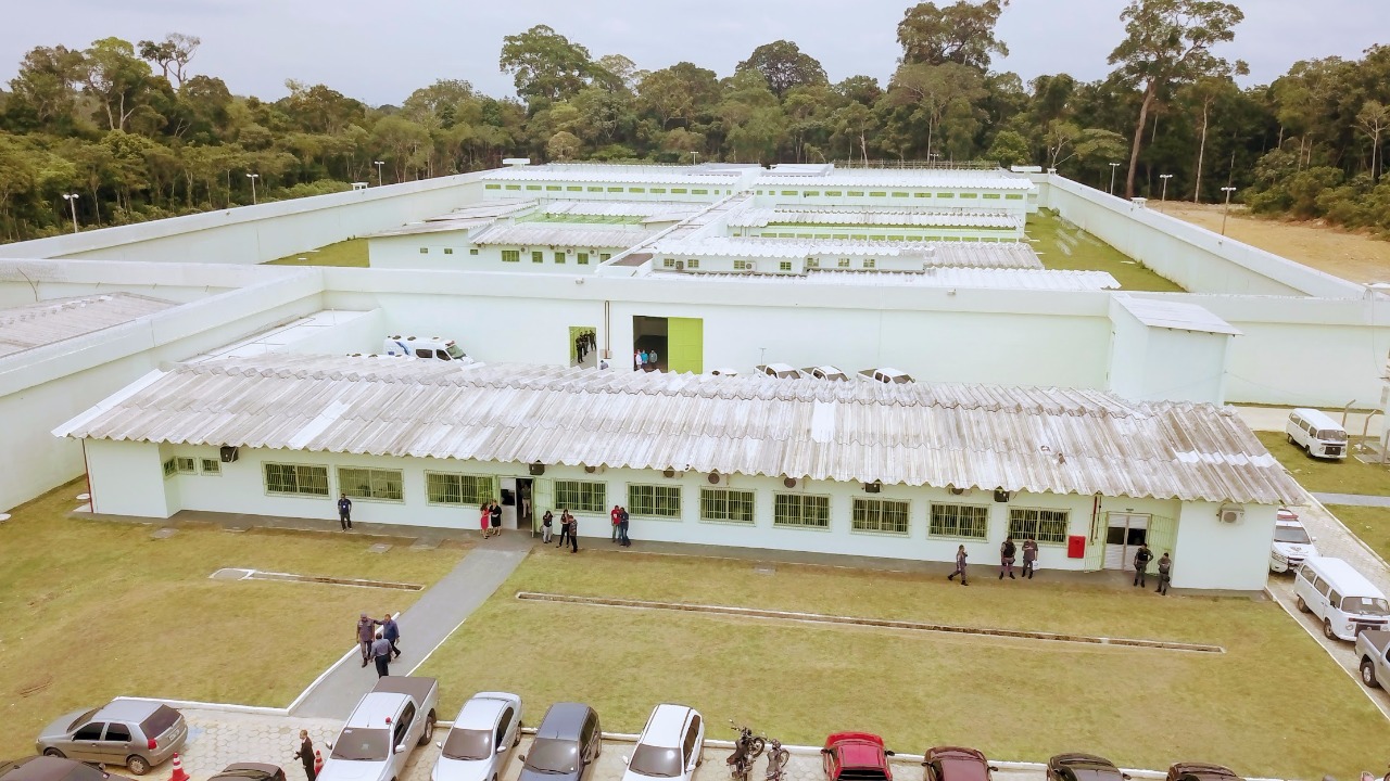 Um mês após fuga em massa do CDPM2, 30 detentos permanecem foragidos