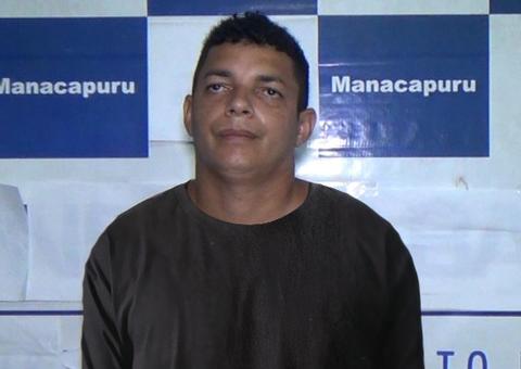 Acusado de agredir idosa é preso com quase 1kg de drogas no Amazonas