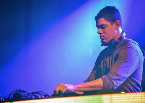 Dj Felipe Litaiff estreia projeto Sunset na Waker em Manaus
