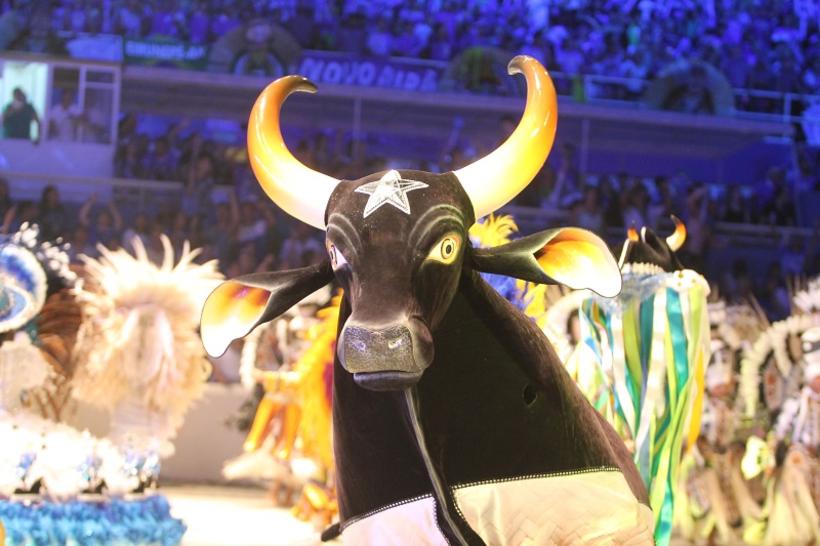 Caprichoso firma acordo de R$ 3 milhões para quitar débitos trabalhistas