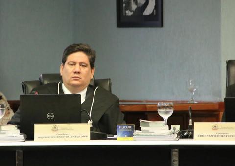 Conselheiro suspende licitação para aluguel de novas ambulâncias no Amazonas