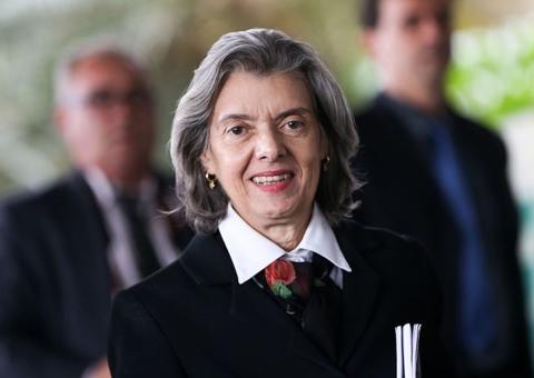 Cármen Lúcia assumirá Presidência da República por 12 horas