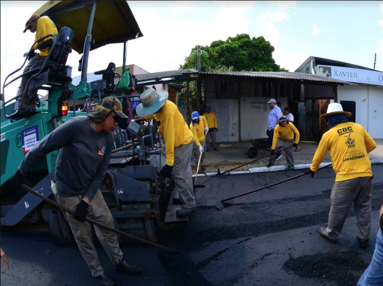 Governo anuncia pacote de R$50 milhões para obras e serviços em Parintins