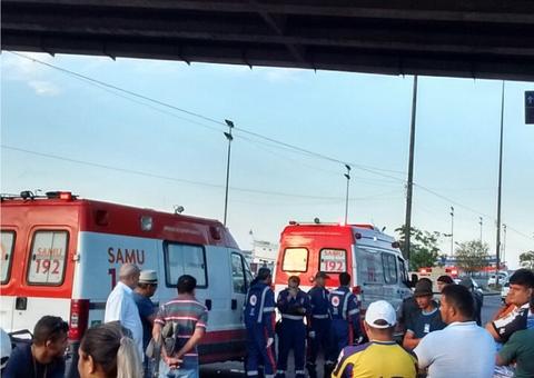 Homem morre ao cair de ponte em Manaus