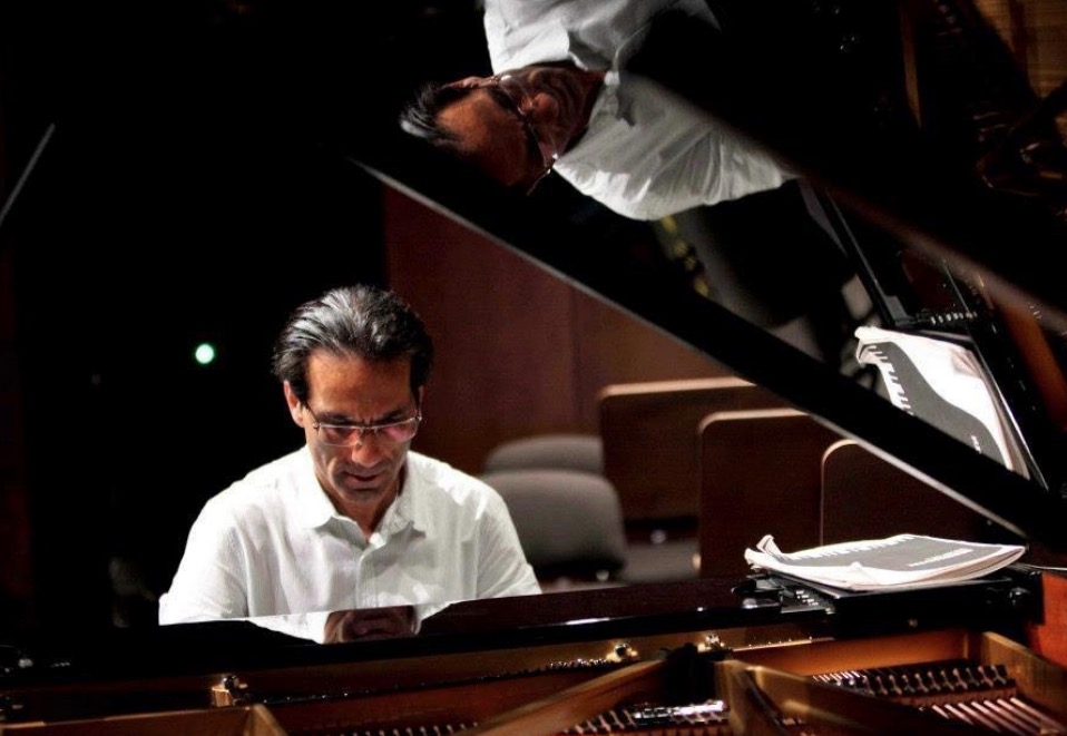 Pianista Alvaro Siviero e Wiener Kammersymphonie apresentam concerto gratuito no Teatro Amazonas