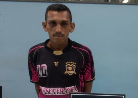 Suspeito de assassinato é preso enquanto passeava com motocicleta em Manaus