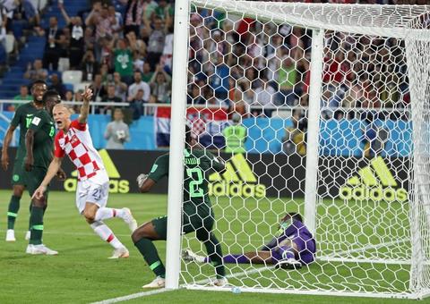 Nigéria não consegue fazer gol e Croácia sai na frente