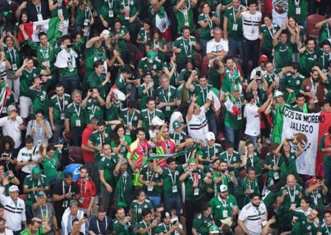 Fifa abre processo contra México por gritos homofóbicos no estádio