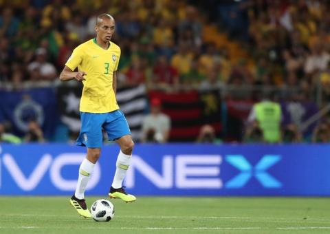 CBF confirma que reclamará à Fifa por não utilização do árbitro de vídeo em estreia