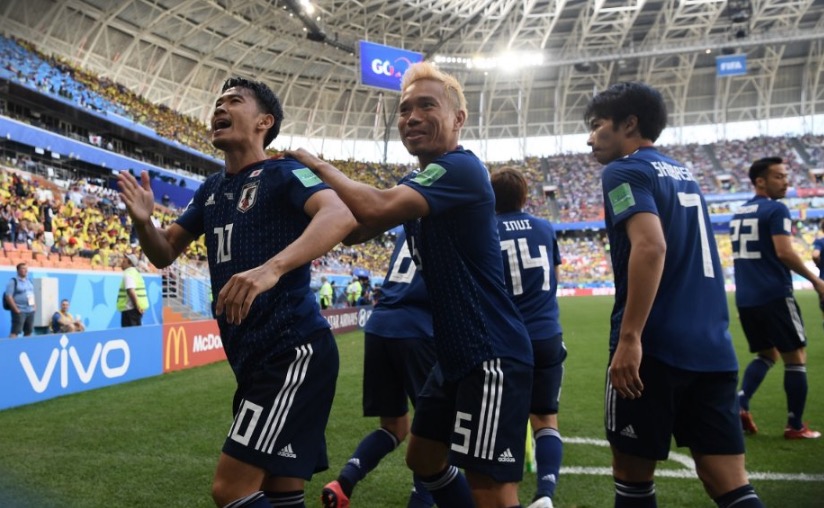 Colômbia joga com um a menos e nem gol ao estilo Ronaldinho impede derrota para o Japão 