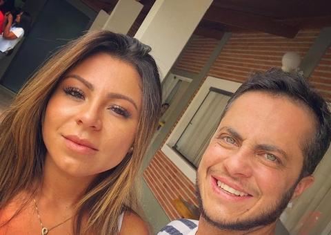 Thammy Miranda posta foto picante com Andressa Ferreira e libera imaginação