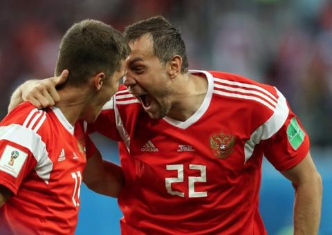 Rússia vira sensação na Copa e encaminha classificação após vitória sobre o Egito