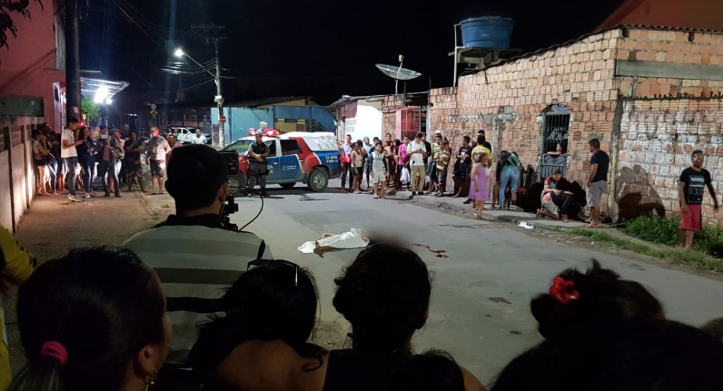 Dupla suspeita de cometer assaltos é morta a tiros por 'justiceiros’ em Manaus