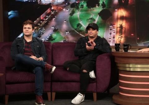 Matheus e Kauan entregam medo de avião após viagem ao Amazonas