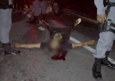 Criminoso é morto a tiros após policial reagir a assalto em Manaus