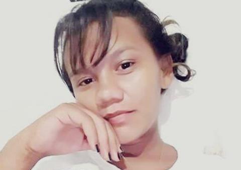 Jovem é morta após ser atacada com golpes de faca na frente de casa em Manaus