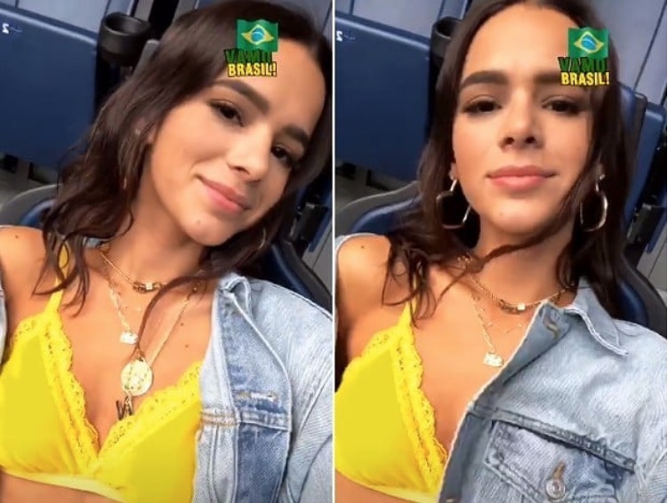 De barriga de fora, Bruna Marquezine assiste jogo do Brasil na Rússia