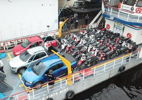 Veículos roubados serão entregues aos donos após serem recuperados pela polícia no Amazonas