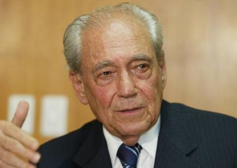 Morre o ex-ministro da Defesa e ex-governador da Bahia Waldir Pires 