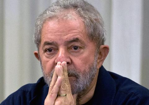 Fachin arquiva pedido de soltura de Lula que seria julgado na terça 