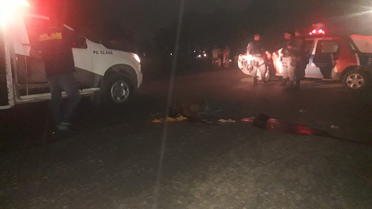 Dupla misteriosa executa homem a sangue frio em rua de Manaus