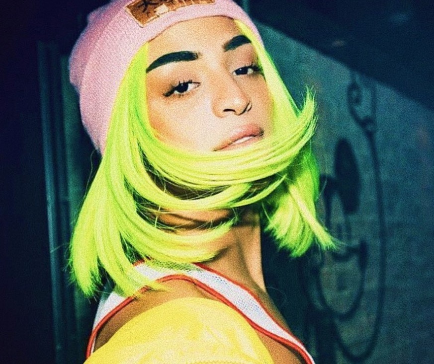 Viajando pela Europa, Pabllo Vittar vive romance com empresário árabe