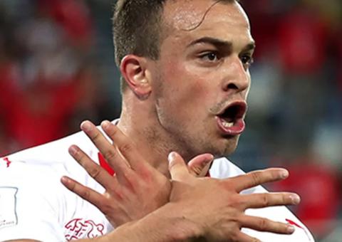 Fifa abre procedimento disciplinar contra Xhaka e Shaqiri por comemoração contra a Sérvia
