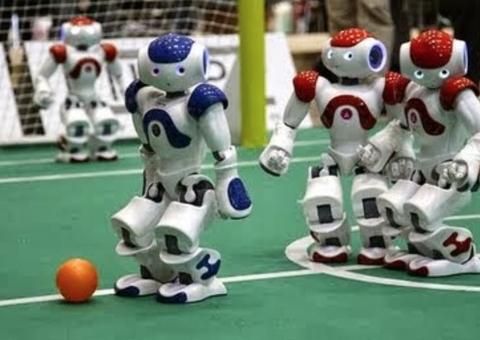 Futebol com robôs é atração principal do 'Palacete tá na área' nesse domingo em Manaus
