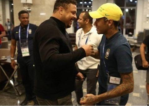 Ronaldo Fenômeno se torna conselheiro de Neymar durante a Copa  