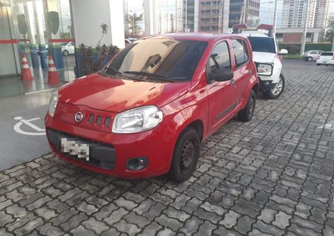 Adolescente é apreendido com carro roubado em Manaus