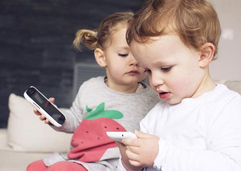 Confira dicas para controlar o conteúdo acessado pelas crianças na Internet