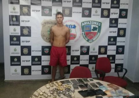 Homem é reconhecido e vai preso após revelar ‘estoque’ de objetos roubados em Manaus