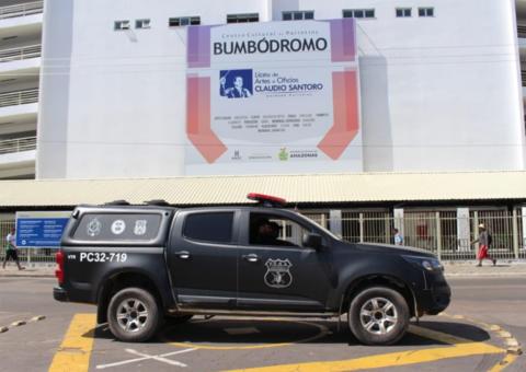 Polícia reforça segurança nas ruas de Parintins para o Festival Folclórico