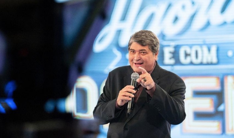 Datena sai da Band para se candidatar ao Senado